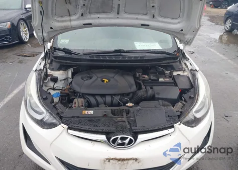 2014 Hyundai Elantra Se z USA, uszkodzony, nr VIN 5NPDH4AE4EH475091